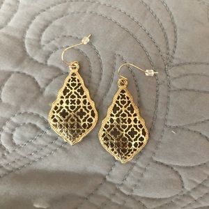 Clover Filigree Dangle Drop Earrings like KS